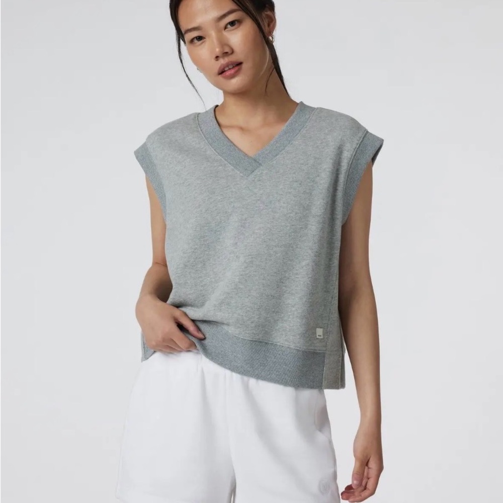 Vuori Sedona Heather Gray V-Neck Vest Tank